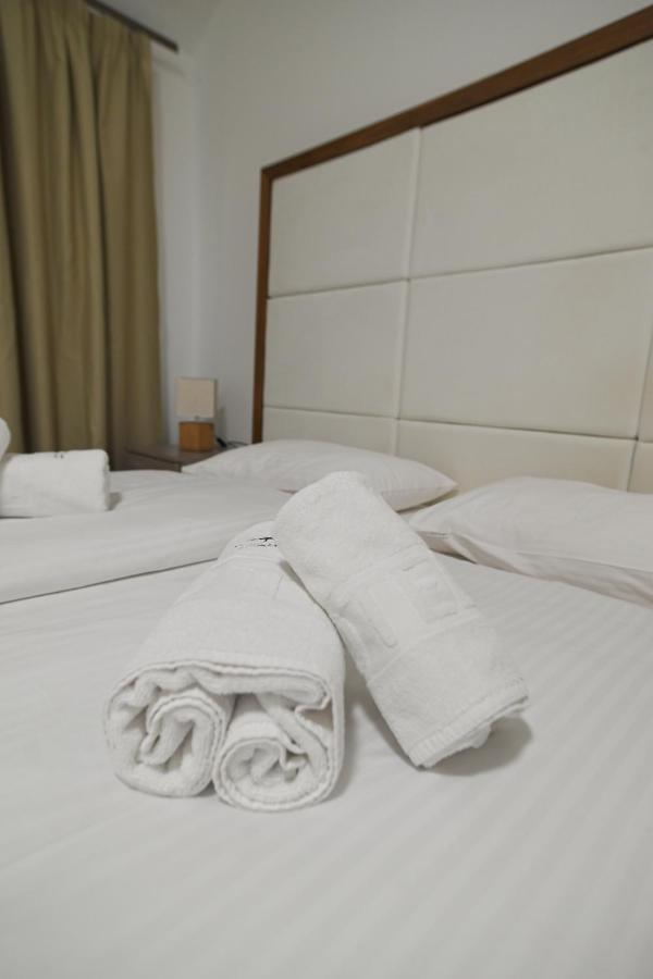 Twenty Park Aparthotel Kikinda Luaran gambar